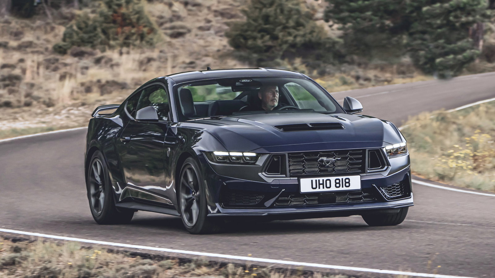 Ford Mustang Dark Horse - front